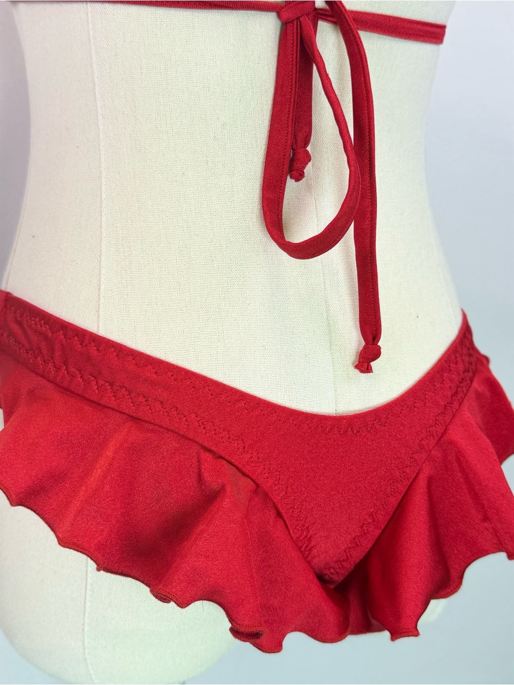 Body Language Women’s Two Piece Red Ruffle Lingerie‎ Size 0/S - Picture 6 of 8